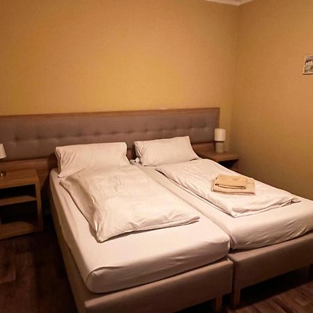 Hotel Zur Post Limburg Bad Camberg Hunfelden Exteriör bild