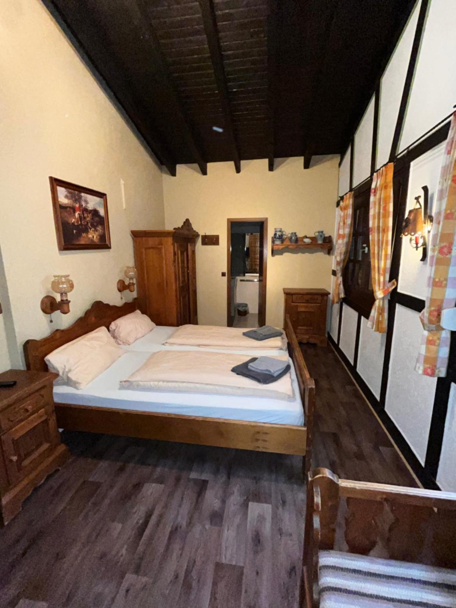 Hotel Zur Post Limburg Bad Camberg Hunfelden Exteriör bild