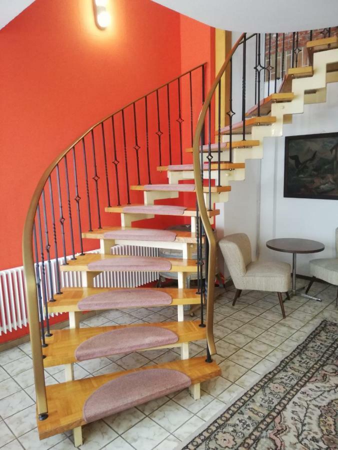 Hotel Zur Post Limburg Bad Camberg Hunfelden Exteriör bild
